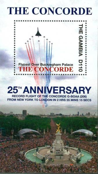 Colnect-3531-881-Concorde-over-Buckingham-Palace.jpg